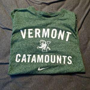 Ladies' Large University of Vermont UVM Nike tshirt